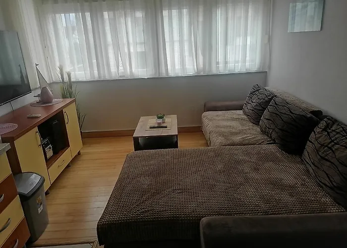 Dujmovic Diklo شقة *