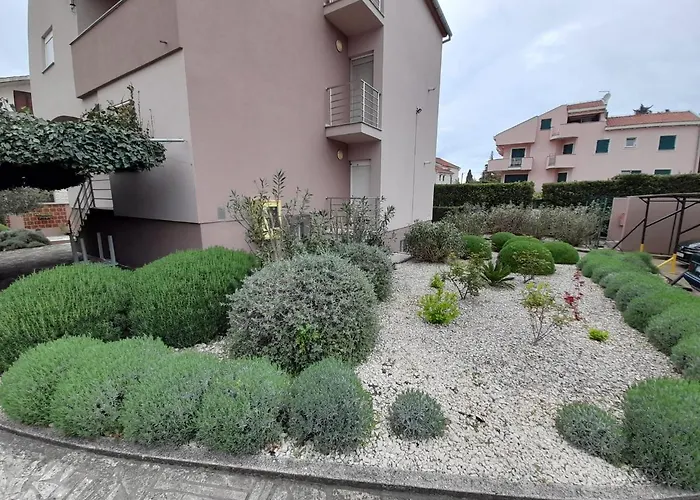 شقة Dujmovic Diklo