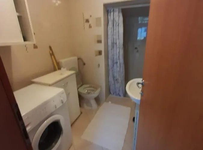 Dujmovic Diklo شقة *