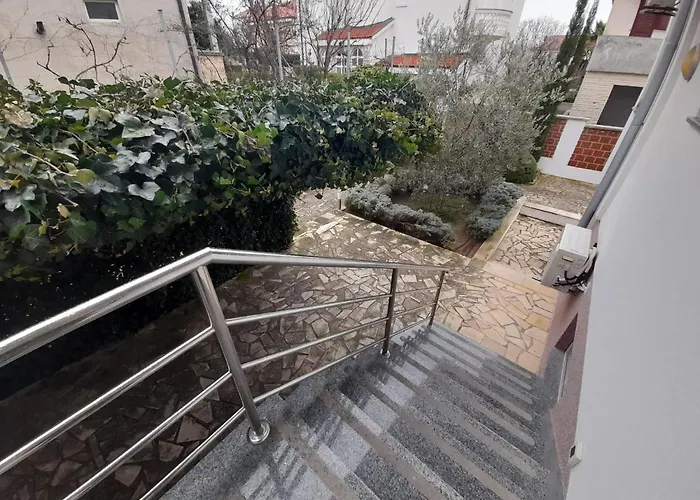 Dujmovic Diklo דירה זאדאר